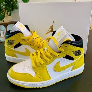 Air Jordan 1 brand new never worn in original box